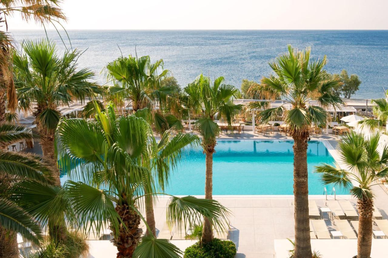 Kamari Beach Hotel エクステリア 写真