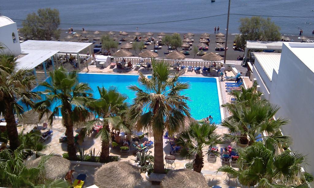 Kamari Beach Hotel エクステリア 写真