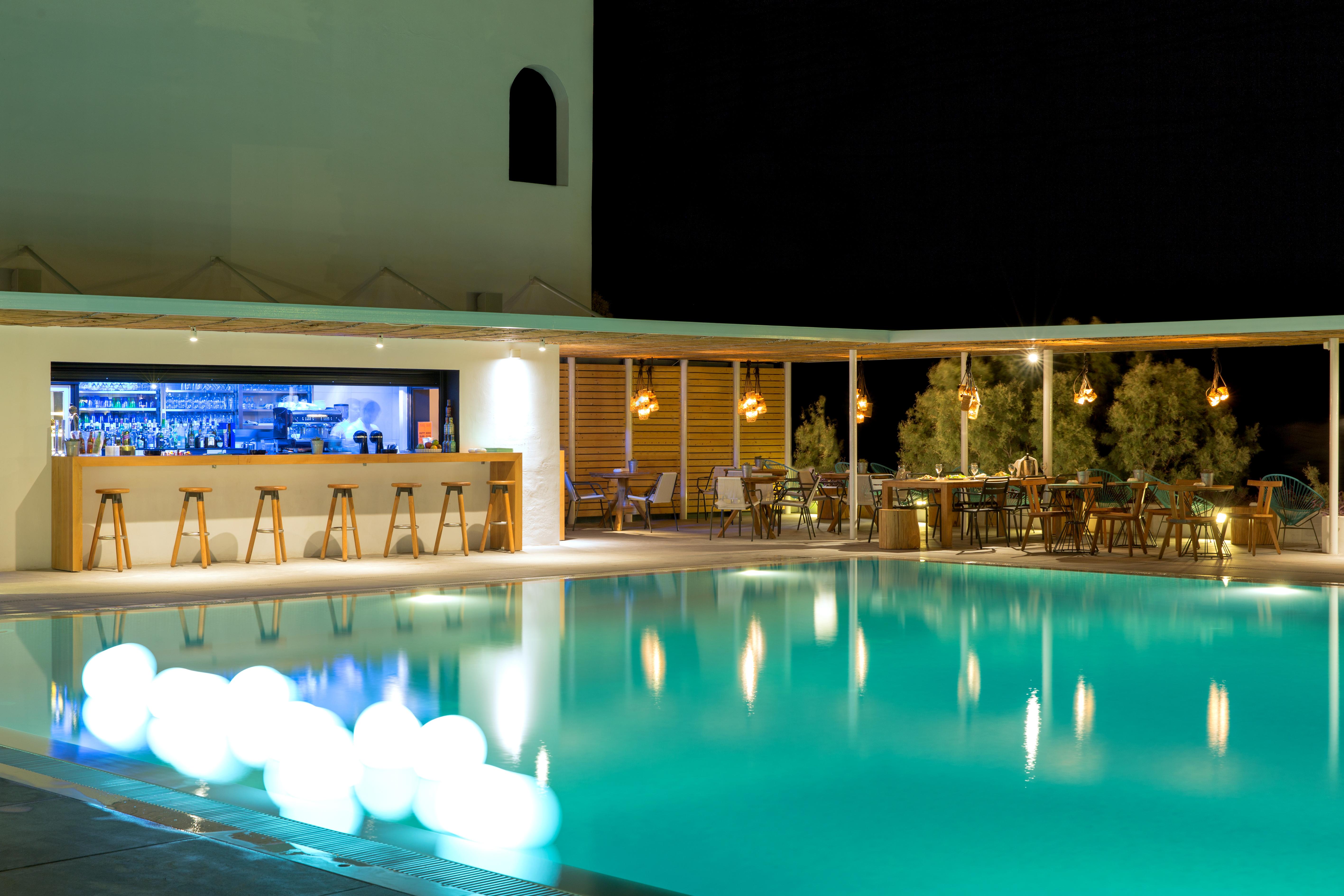 Kamari Beach Hotel エクステリア 写真