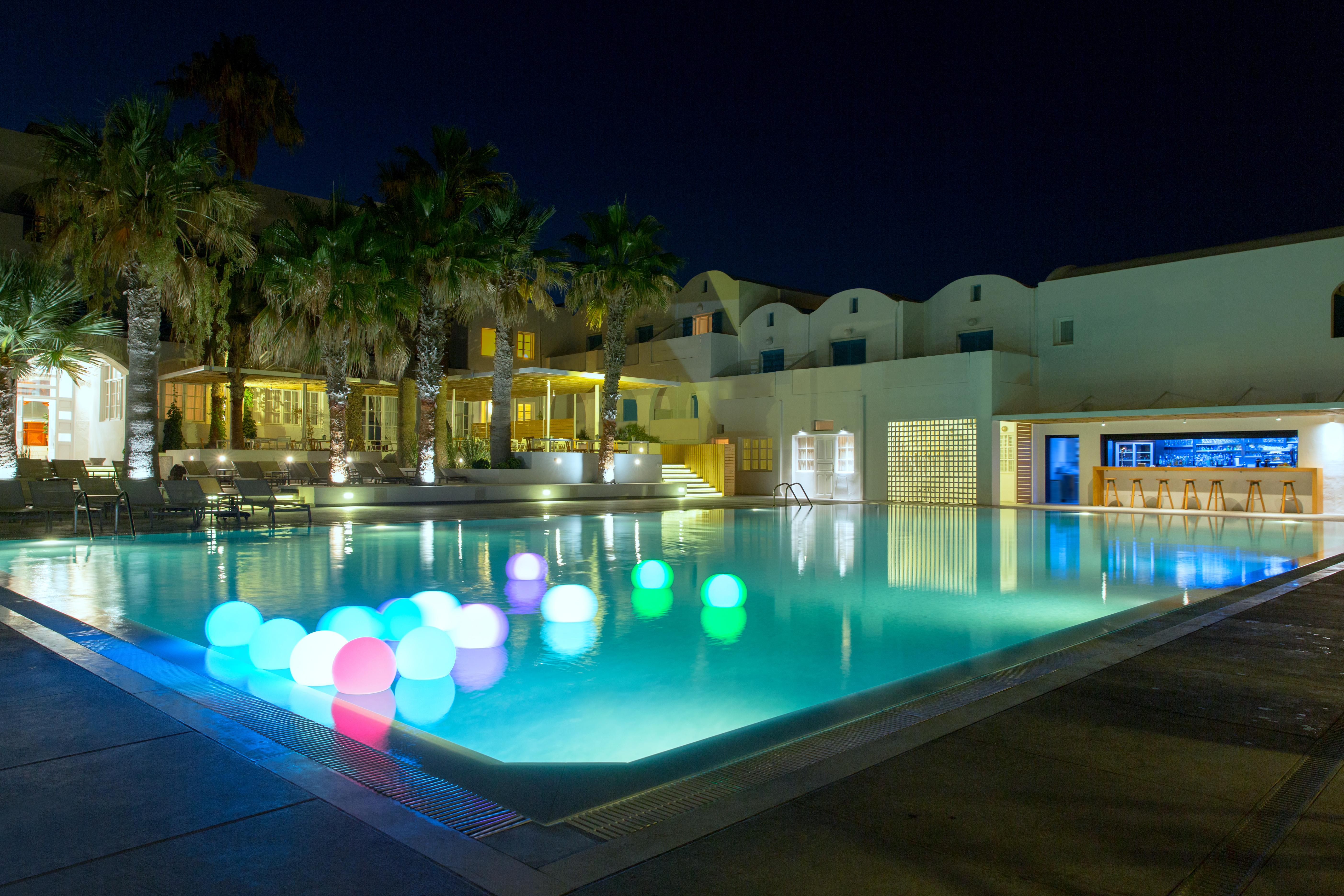 Kamari Beach Hotel エクステリア 写真