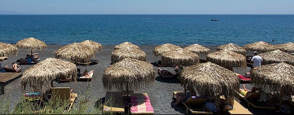 Kamari Beach Hotel エクステリア 写真