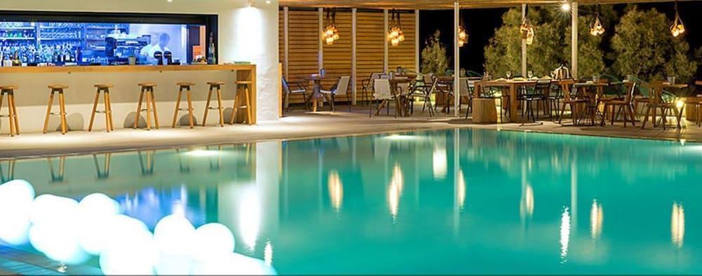 Kamari Beach Hotel エクステリア 写真