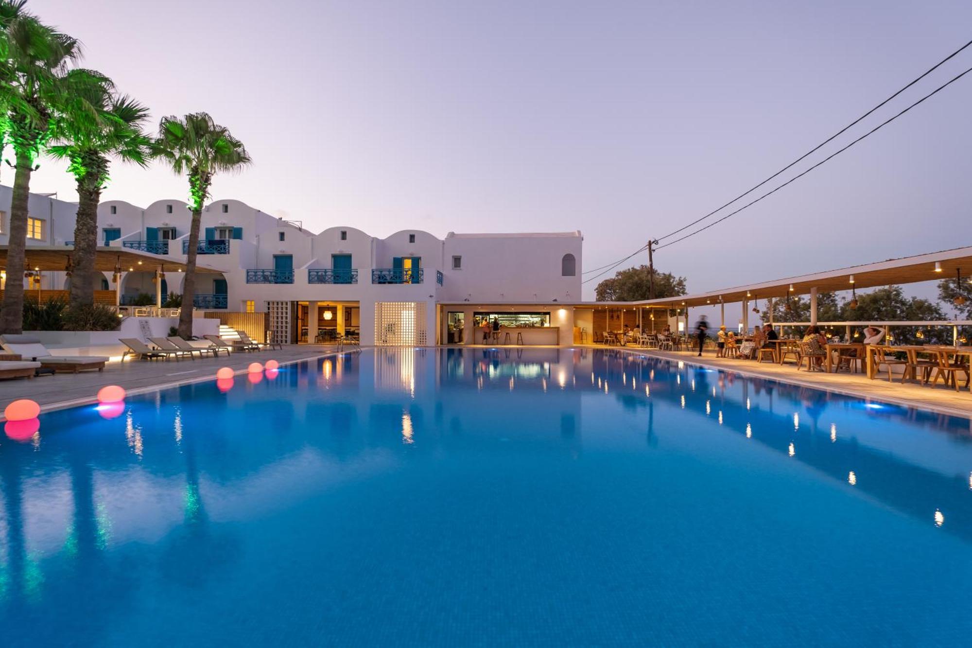 Kamari Beach Hotel エクステリア 写真