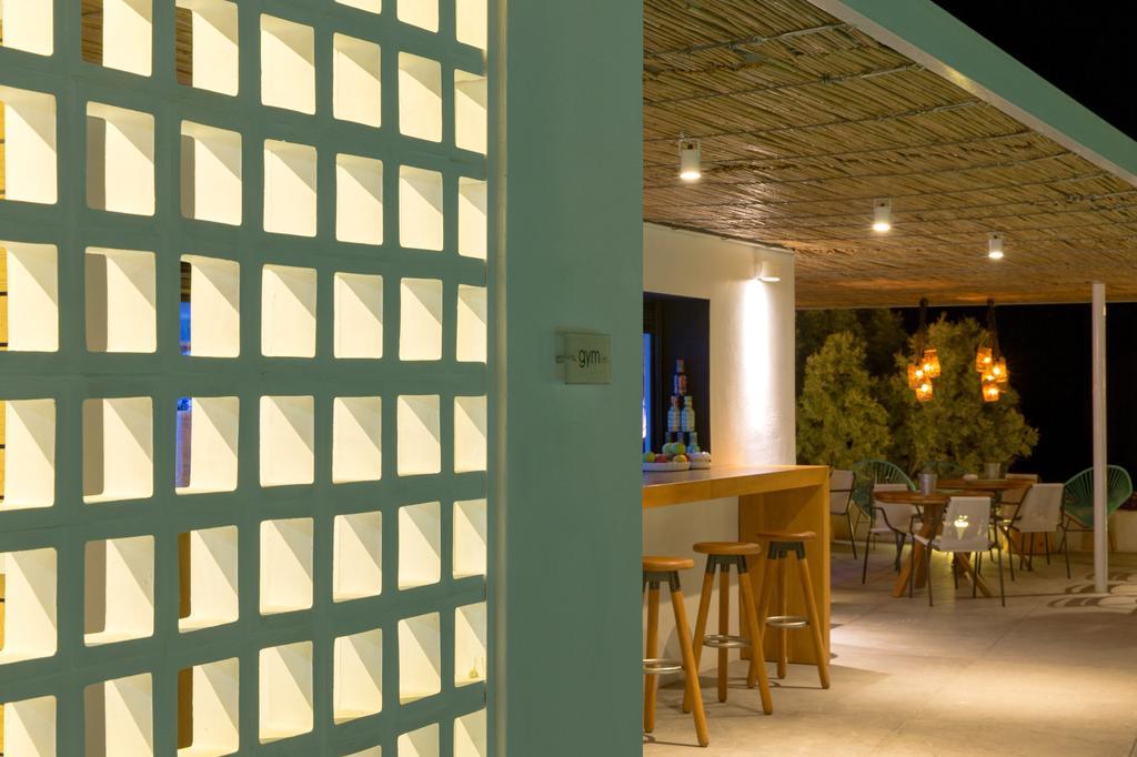 Kamari Beach Hotel エクステリア 写真